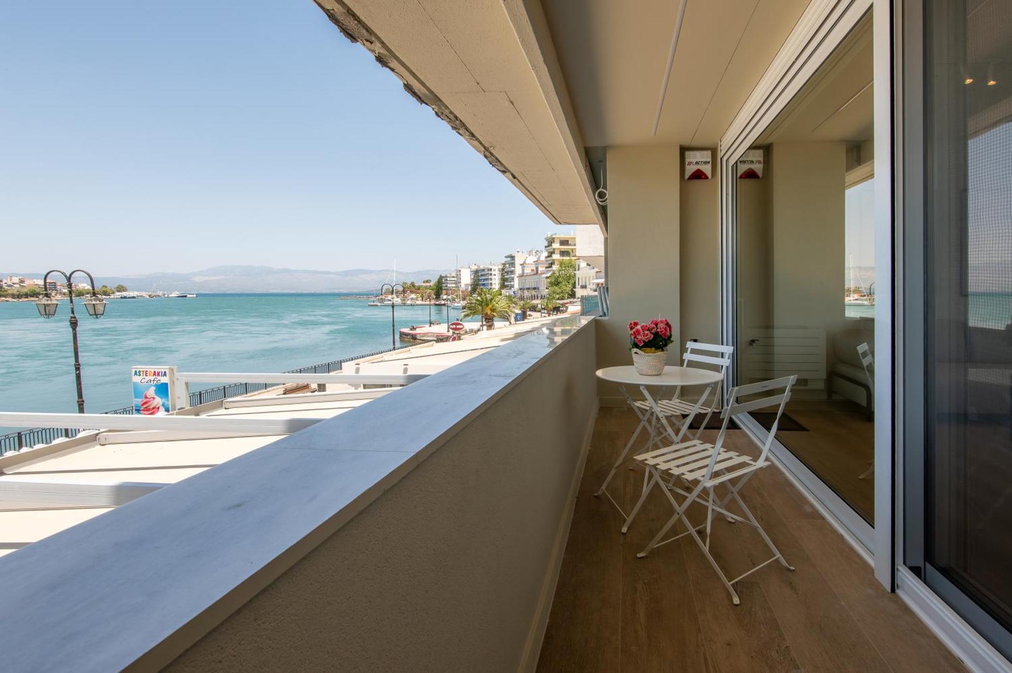 Live In Style Chalkida